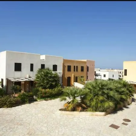 Casa La Gebbia * Favignana